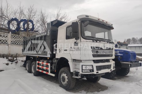 Фото: Самосвал SHACMAN F3000